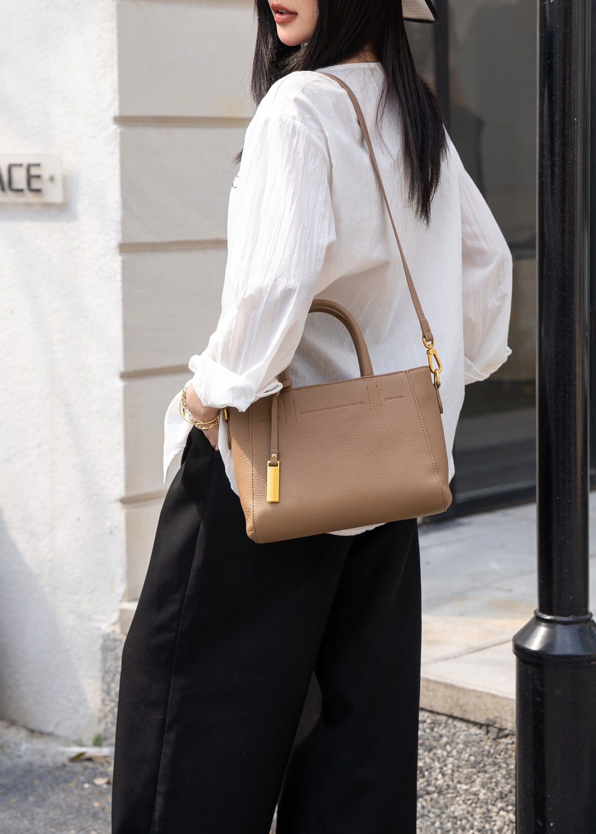 Sac Cabas Éléganza™ – Cuir Véritable & Minimalisme Urbain