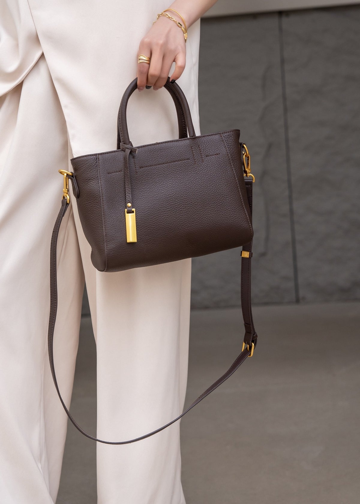 Sac Cabas Éléganza™ – Cuir Véritable & Minimalisme Urbain