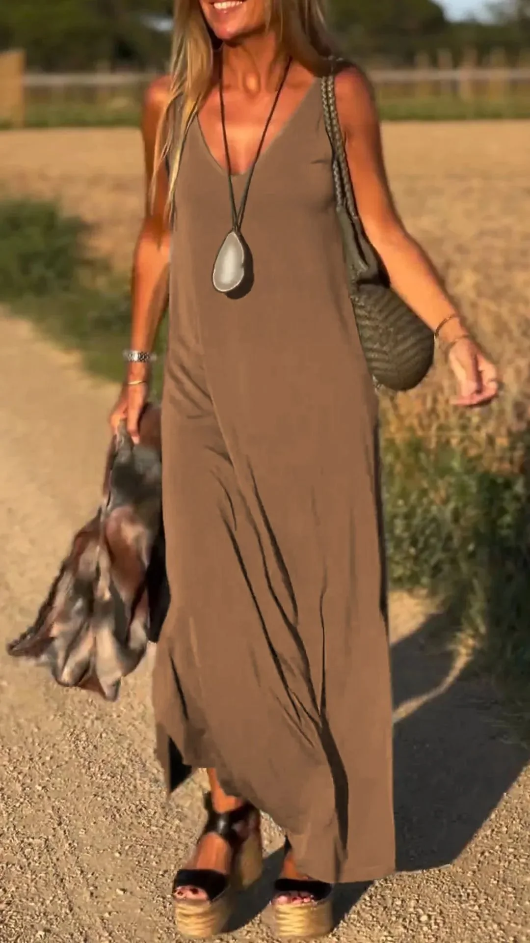 Robe Longue Élégante à Bretelles™