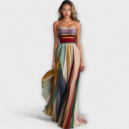 Robe Longue Plissée – Élégance Pure